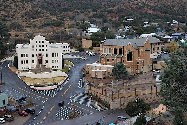 Bisbee Private-Jeep Tour-Old Bisbee, Open Pits Lowell-2 Hours - Photo 1 of 12